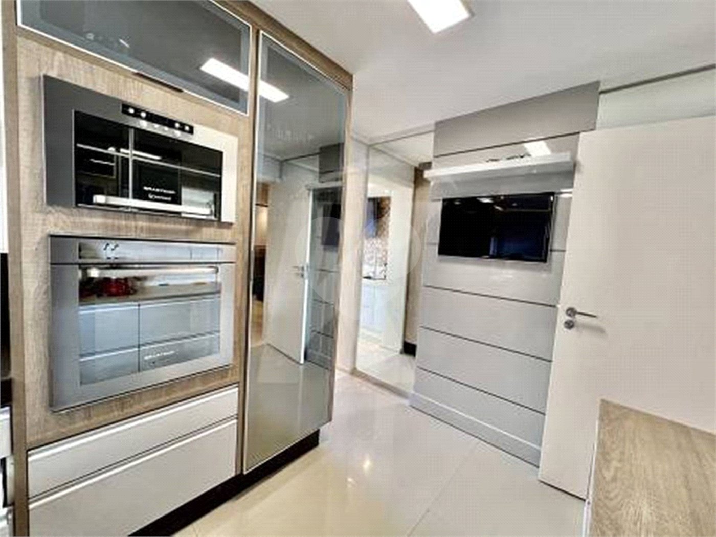 Apartamento à venda com 4 suítes em Santa Terezinha, São Paulo, SP