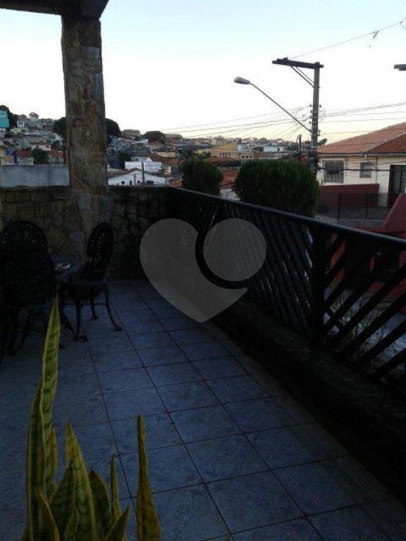Sobrado à venda com 3 suítes em Vila Nivi, São Paulo, SP