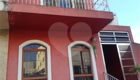 Sobrado à venda com 3 quartos, sendo 1 suíte,  em Jardim Cachoeira, São Paulo, SP