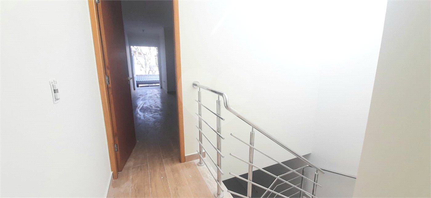Sobrado à venda com 3 quartos, sendo 1 suíte, em Tremembé, São Paulo, SP