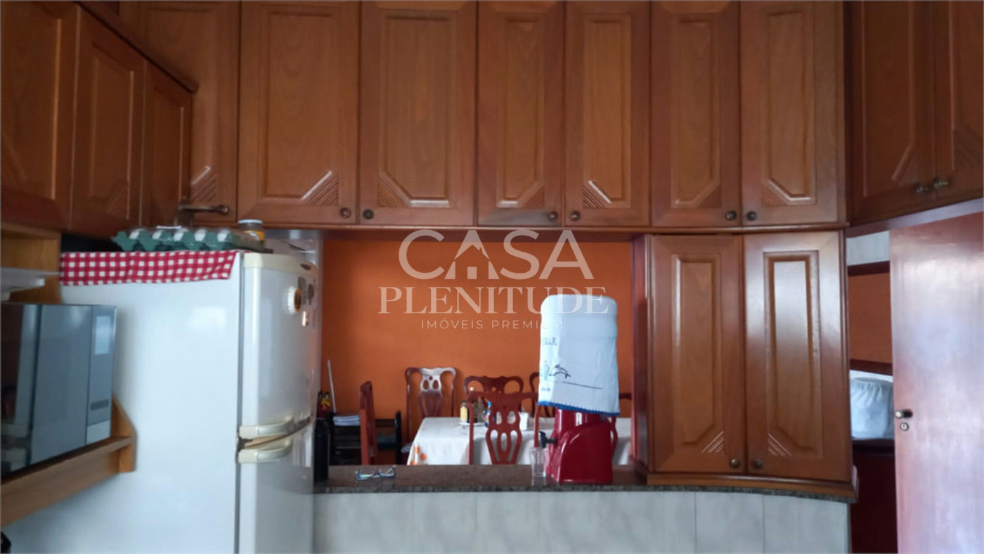 Casa à venda com 4 quartos, sendo 1 suíte, em Vila Jardini, Sorocaba, SP