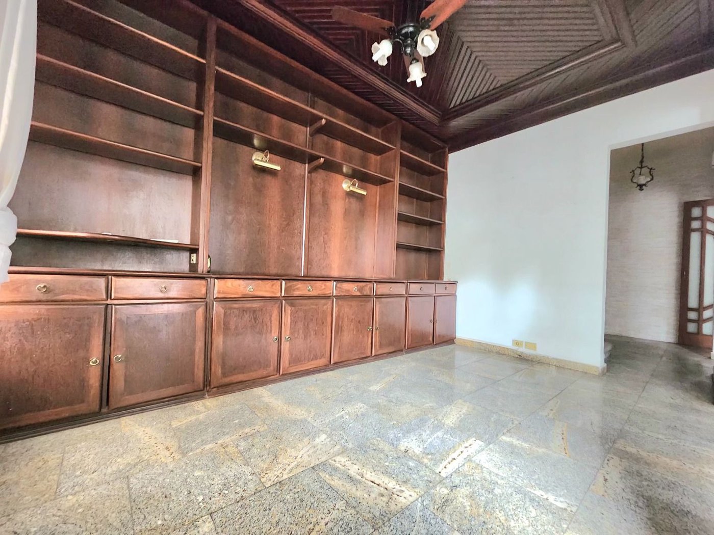 Casa com 3 dormitórios à venda, 198 m² por R$ 1.099.000,00 - Marapé - Santos/SP