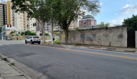 Terreno à venda em Chácara Santo Antônio (zona Sul), São Paulo, SP