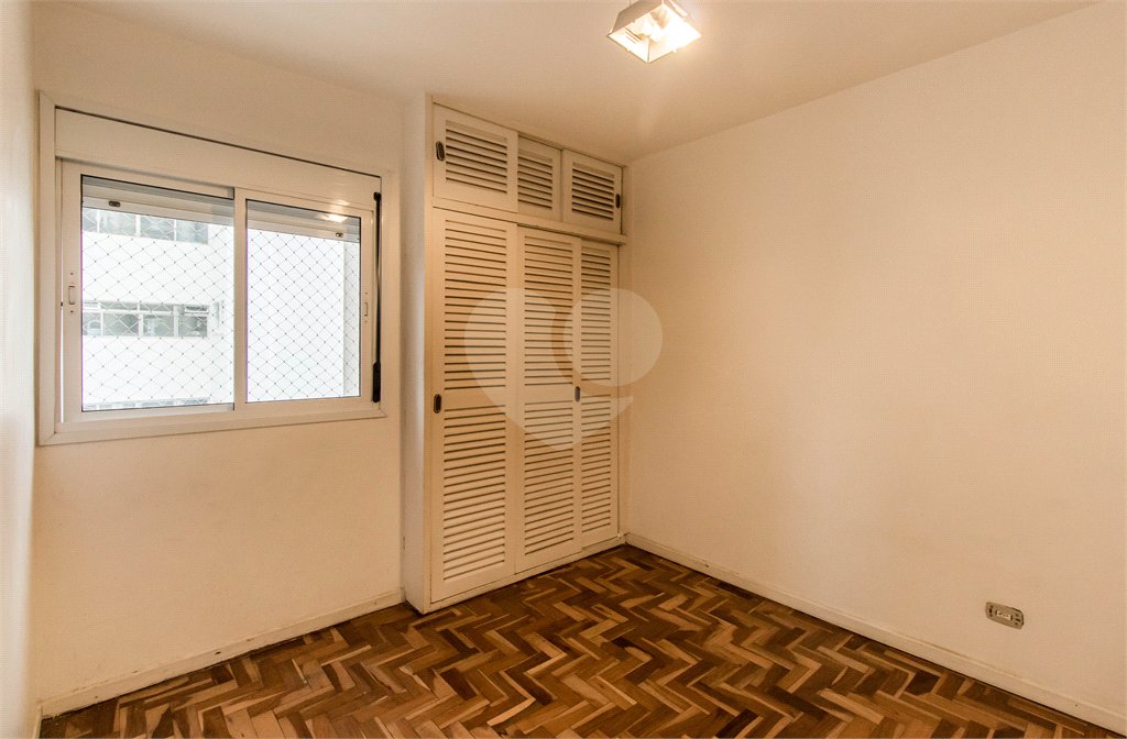 Apartamento à venda com 3 quartos, sendo 1 suíte, em Santo Amaro, São Paulo, SP