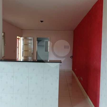 Terreno à venda com 2 quartos, sendo 1 suíte,  em Jardim Varan, Suzano, SP