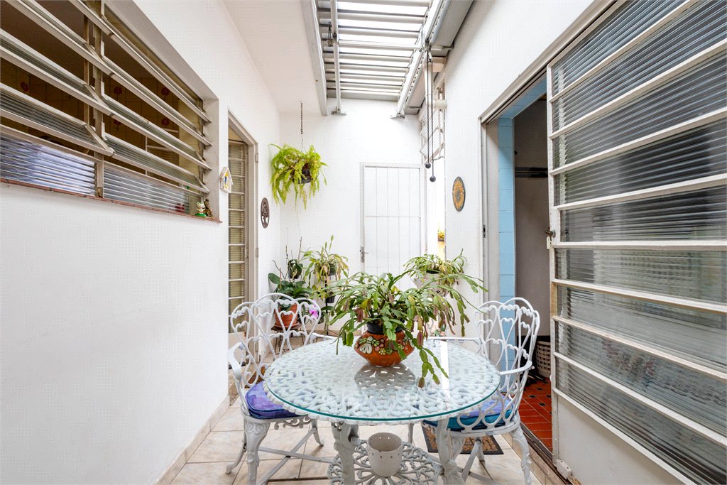 Sobrado à venda com 4 quartos, sendo 1 suíte,  em Vila Cruzeiro, São Paulo, SP
