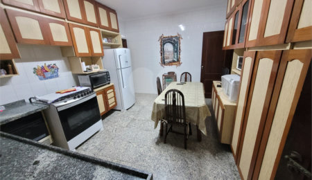 Sobrado à venda com 3 quartos, sendo 1 suíte, em Tucuruvi, São Paulo, SP