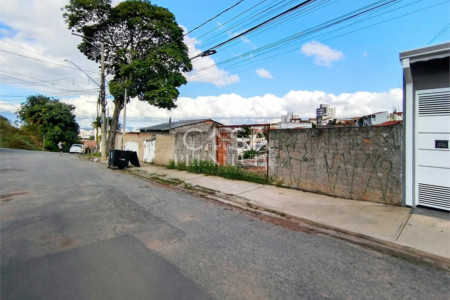 Casa à venda com 2 quartos em Vila Barão, Sorocaba, SP
