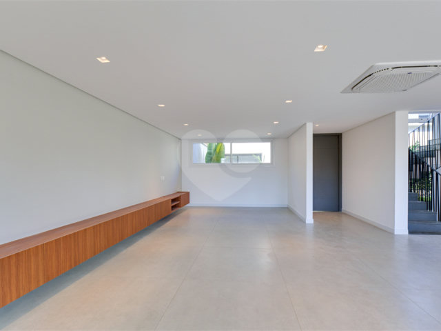 Casa à venda com 4 suítes no condomínio Jamestown, São Paulo - SP