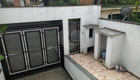 Sobrado à venda com 4 quartos, sendo 2 suítes,  em Jardim Prudência, São Paulo, SP