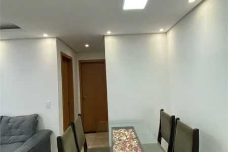 Apartamento à venda com 2 quartos em Parque Reboucas, São Paulo, SP