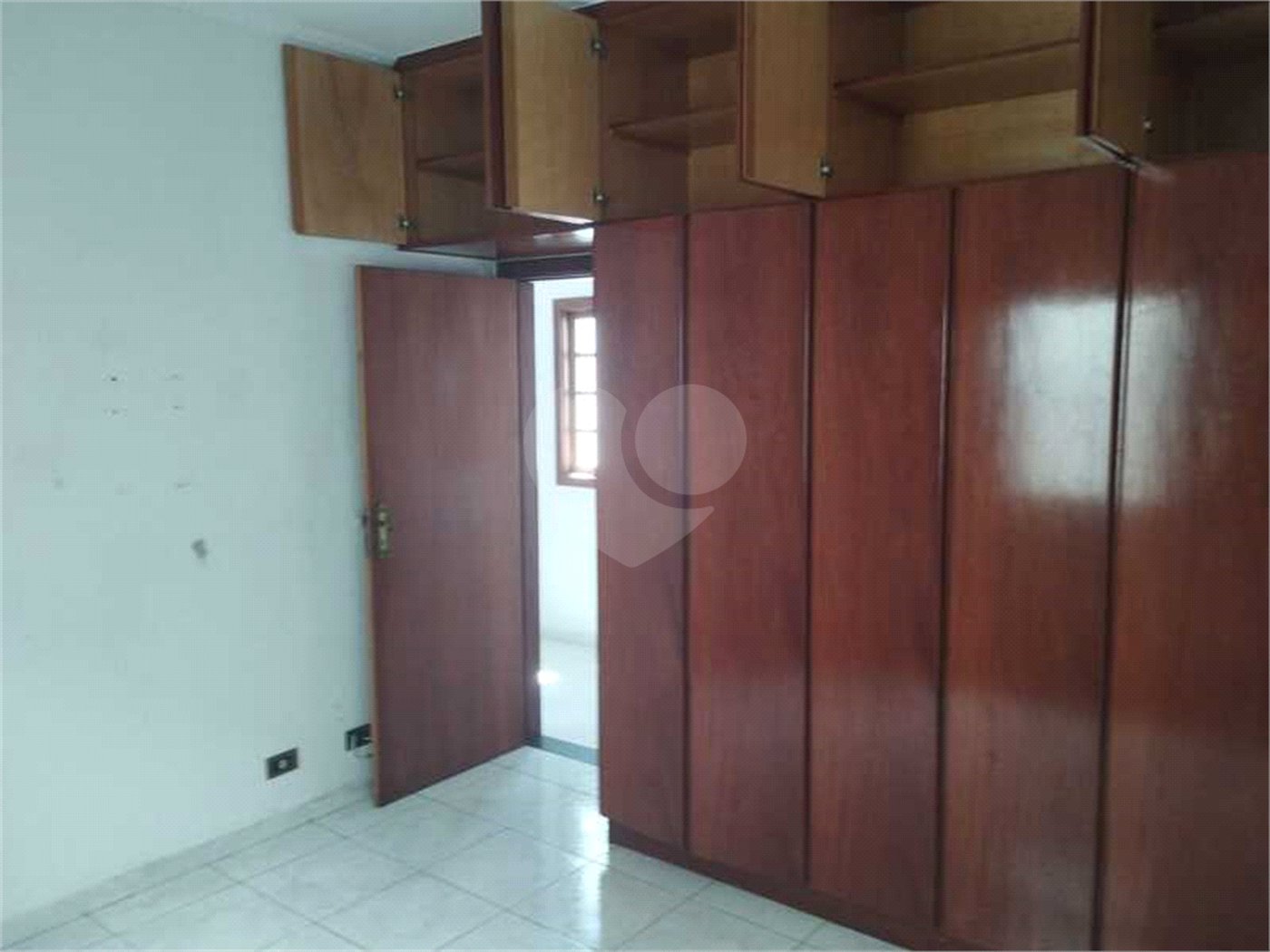 Casa à venda com 4 quartos, sendo 1 suíte,  em Santana, São Paulo, SP