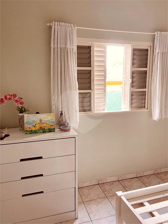 Casa Térrea à venda com 3 quartos em Itaquera, São Paulo, SP
