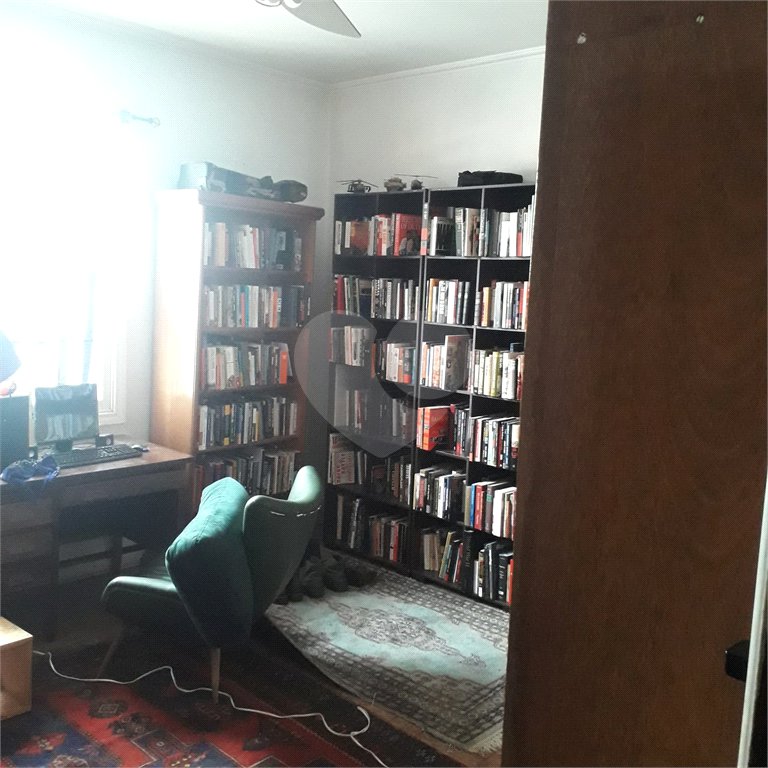 Sobrado à venda com 3 quartos em Vila Romana, São Paulo, SP