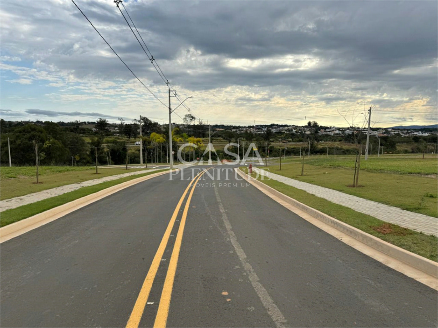Terreno em condomínio à venda em Alphaville Nova Esplanada, Votorantim, SP