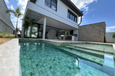 Casa à venda com 4 suítes no condomínio Alphaville Nova Esplanada 3, Votorantim - SP
