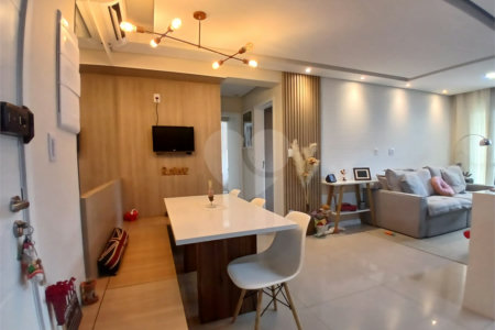 Apartamento à venda com 2 quartos, sendo 1 suíte,  em Bairro do Cambará, São Roque, SP