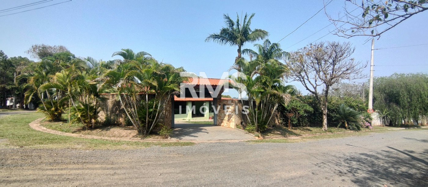Chácara à venda com 4 quartos, sendo 2 suítes,  em Chácara Sete Quedas, Itu, SP