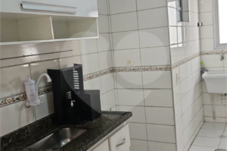 Apartamento à venda com 3 quartos, sendo 1 suíte, em Vila Olímpia, São Paulo, SP
