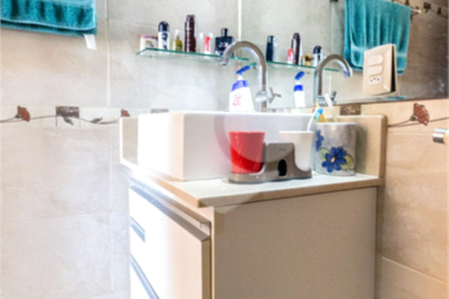 Apartamento à venda com 3 quartos, sendo 1 suíte, em Santa Teresinha, São Paulo, SP