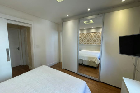 Apartamento 3 dormitórios (1 suíte), vaga para 2 carros, no Boqueirão, Santos