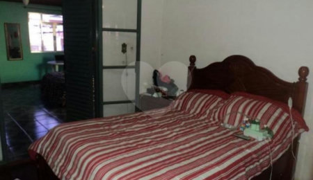 Sobrado à venda com 3 quartos no Brasilândia, São Paulo, SP