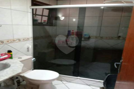 Casa à venda com 5 quartos, sendo 1 suíte, em Campo Grande, Rio de Janeiro, RJ