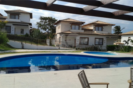 Casa à venda com 4 quartos, sendo 2 suítes, em Manguinhos, Armação dos Búzios, RJ