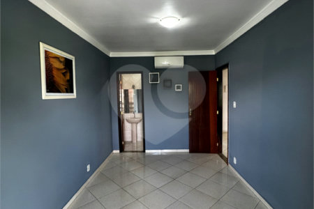 Casa à venda com 3 quartos, sendo 1 suíte, no condomínio Village da Posse, Rio de Janeiro - RJ