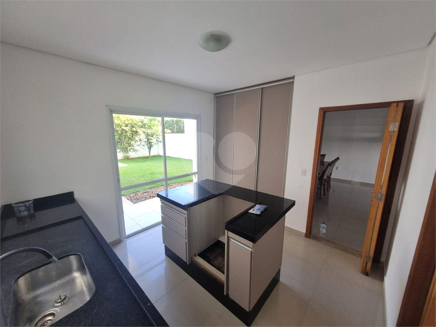 Casa à venda com 3 suítes no condomínio Residencial Villa do Bosque, Sorocaba - SP