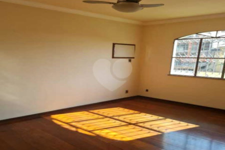 Casa à venda com 2 quartos, sendo 1 suíte, em Campo Grande, Rio de Janeiro, RJ