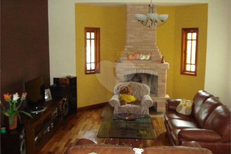 Casa à venda com 3 suítes no condomínio Fazenda Imperial, Sorocaba - SP