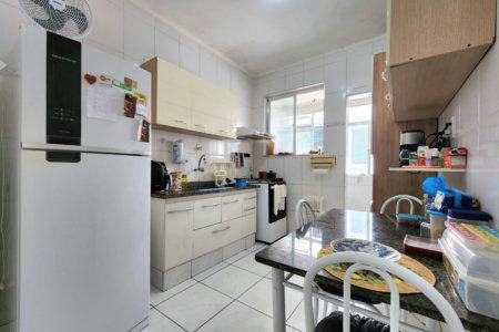 Apartamento próximo da praia com 2 dormitórios à venda, 85 m² por R$ 449.000 - Gonzaga - Santos/SP