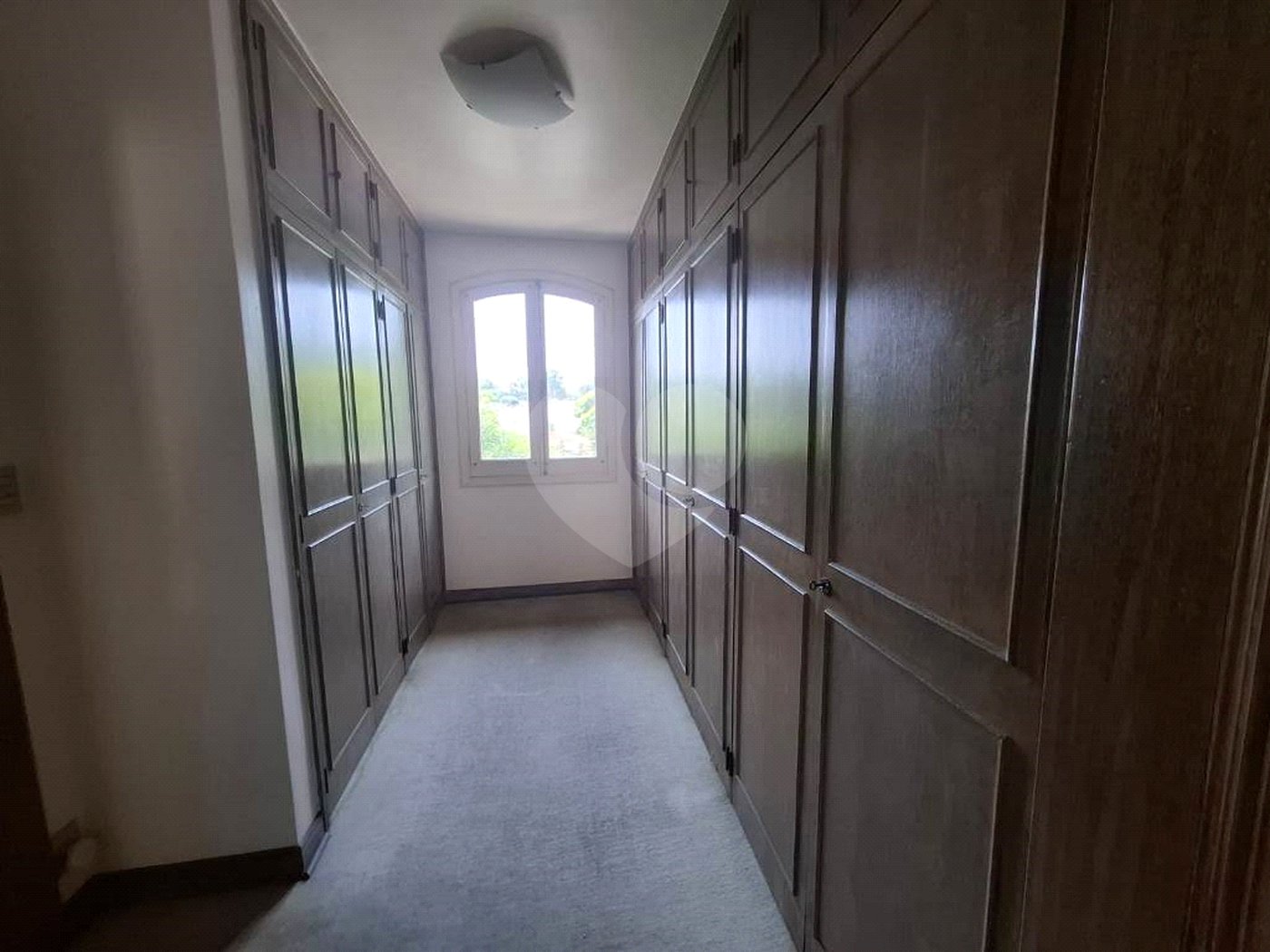 Casa à venda com 5 quartos, sendo 3 suítes,  em Alto da Boa Vista, São Paulo, SP