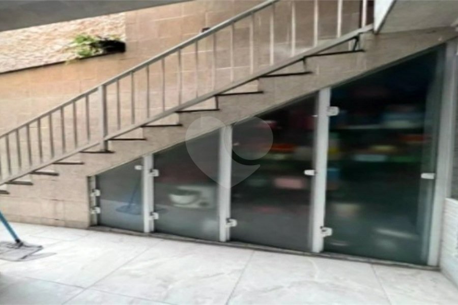 Sobrado à venda com 3 quartos, sendo 1 suíte, em Tremembé, São Paulo, SP