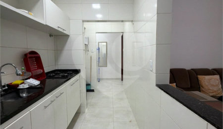 Apartamento à venda com 2 quartos, sendo 1 suíte,  em Braga, Cabo Frio, RJ