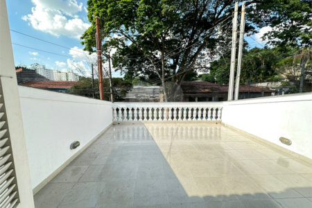 Casa à venda com 3 quartos, sendo 1 suíte, em Jardim Trussardi, São Paulo, SP