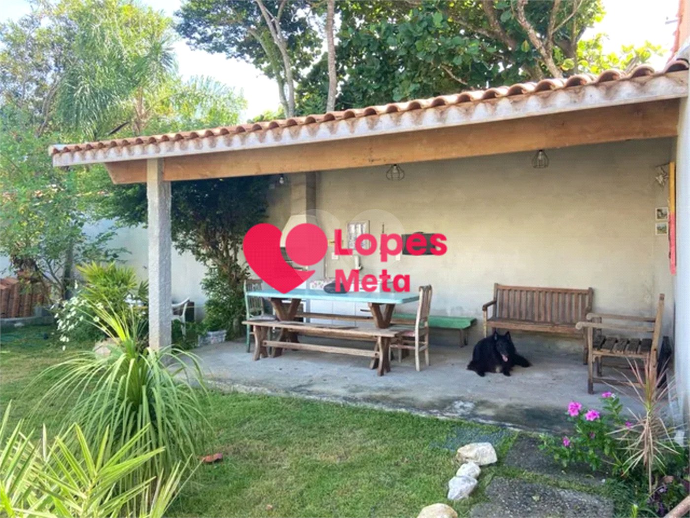 Casa à venda com 2 quartos no condomínio Portal da Serra, São José dos Campos - SP