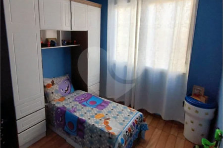 Apartamento de 2 quartos à venda no Parque Edu Chaves