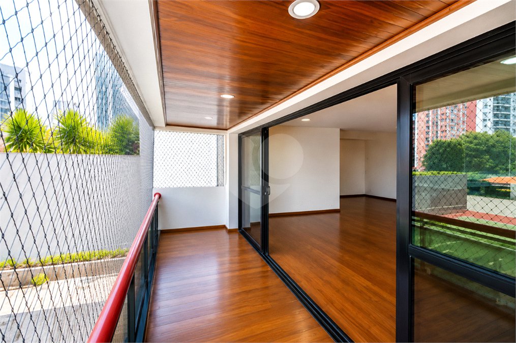 Apartamento à venda com 3 quartos, sendo 1 suíte, em Vila Mascote, São Paulo, SP