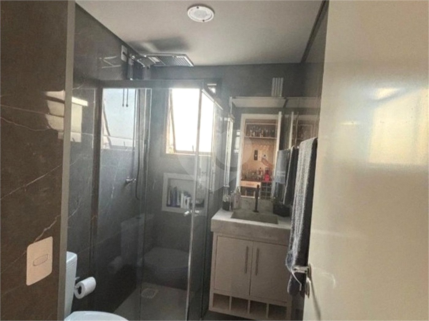 Apartamento à venda com 2 quartos, sendo 1 suíte, no Centro, Sorocaba, SP