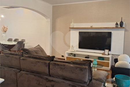 Casa Térrea à venda com 3 quartos, sendo 1 suíte, em Jardim Franca, São Paulo, SP