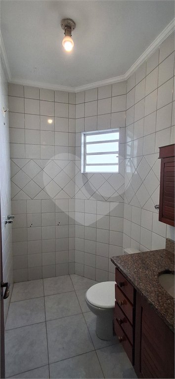 Sobrado à venda com 4 quartos, sendo 1 suíte, em Portal das Acácias, Indaiatuba, SP
