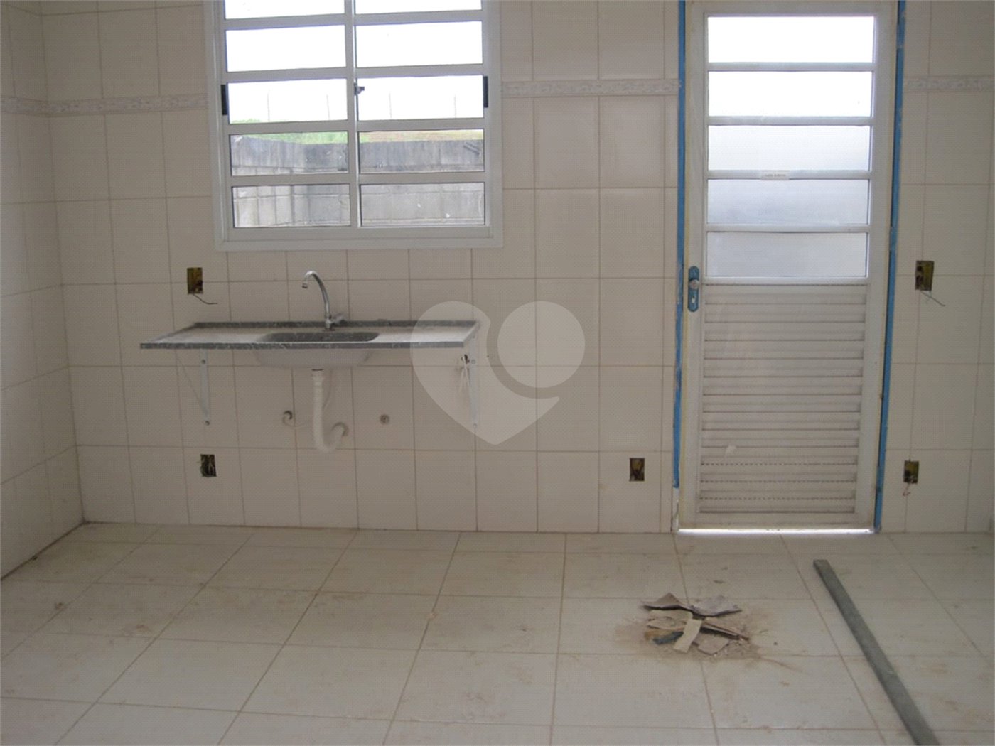 Casa à venda com 2 quartos no condomínio Vilas de Bonsucesso, Guarulhos - SP