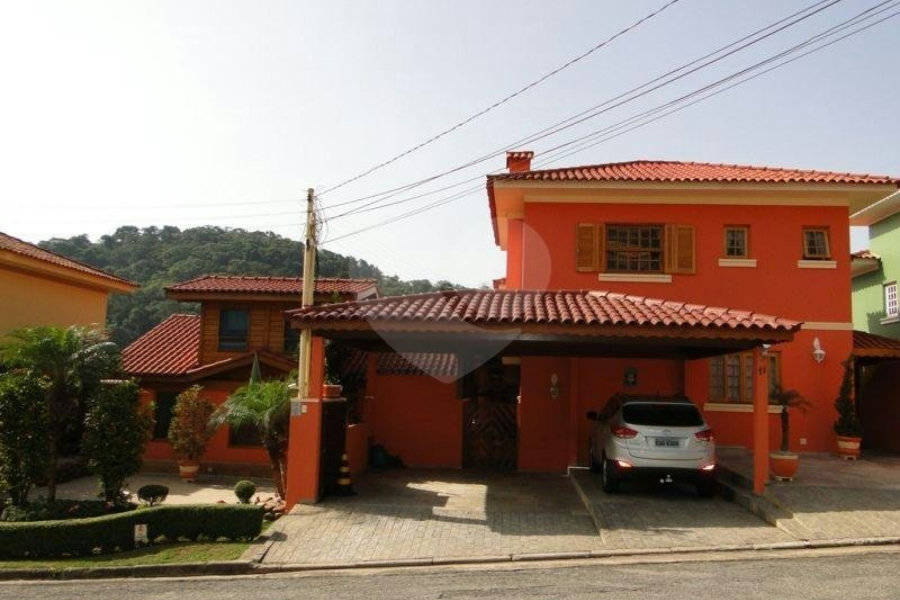 Casa à venda com 4 suítes em Horto Florestal, São Paulo, SP