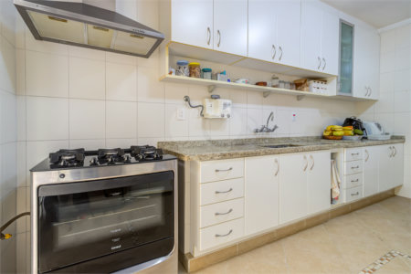 Casa de Vila à venda com 4 suítes em Granja Julieta, São Paulo, SP