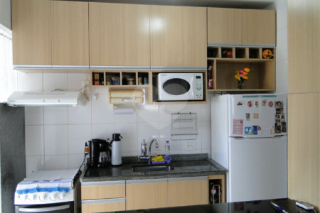 Apartamento à venda com 3 quartos, sendo 1 suíte,  em Vila Vermelha, São Paulo, SP