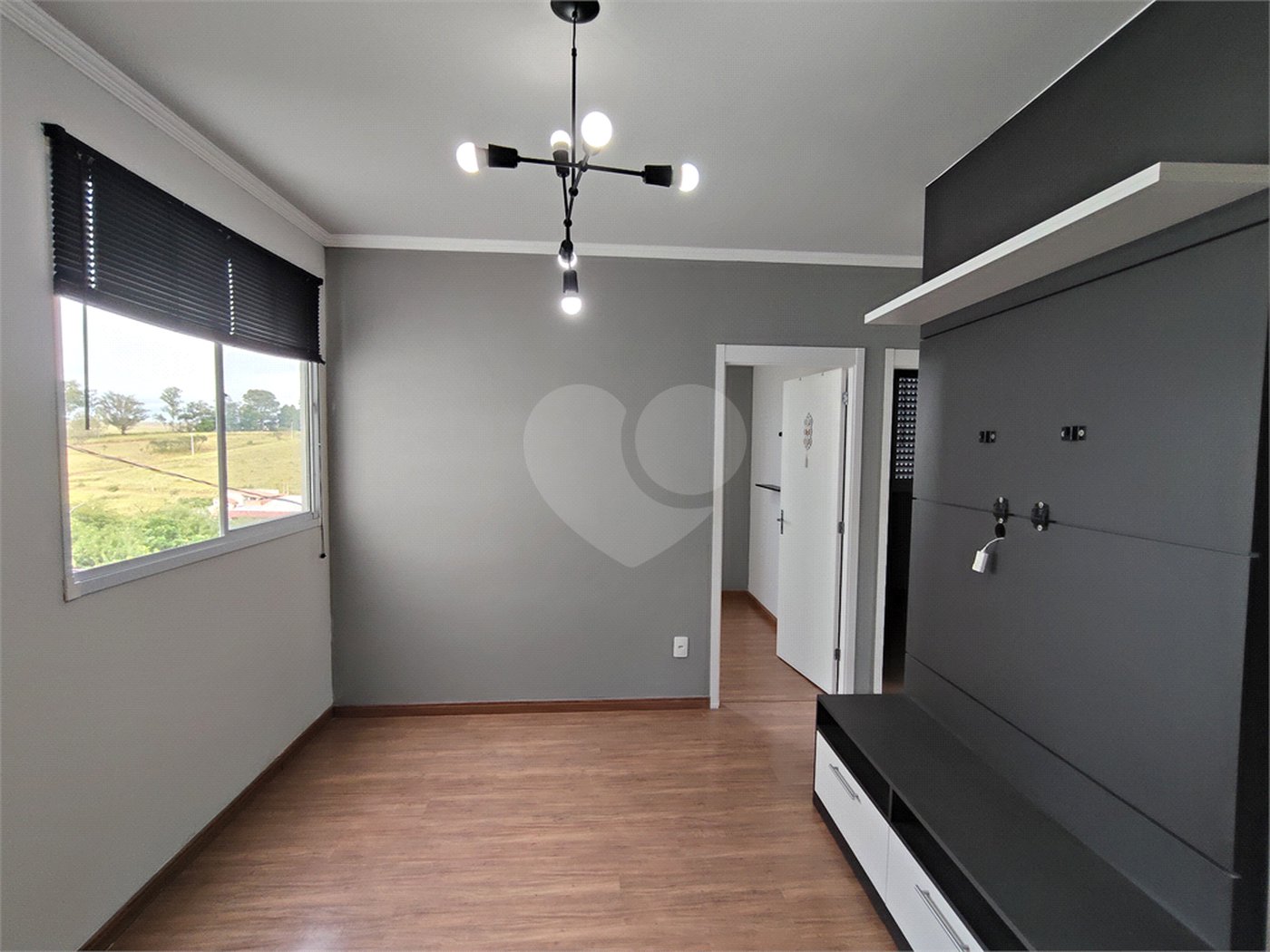 Apartamento à venda com 2 quartos em Vila dos Bandeirantes, Itapetininga, SP