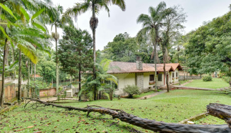 Casa à venda com 5 suítes no condomínio Chácara Flora, São Paulo - SP