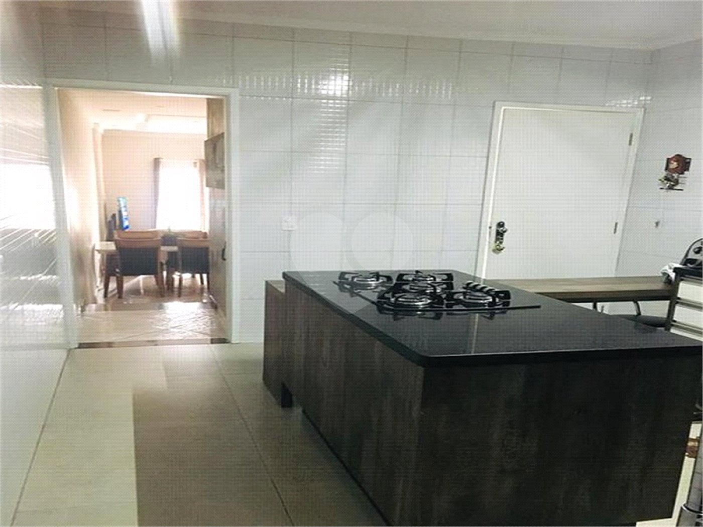 Casa à venda com 3 quartos, sendo 1 suíte, no condomínio 658, São Paulo - SP